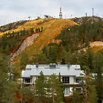 8 I 3 Ruka